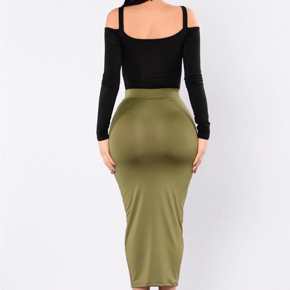 Fashion Nova High Hopes Bodysuit - Picture 4 of 6